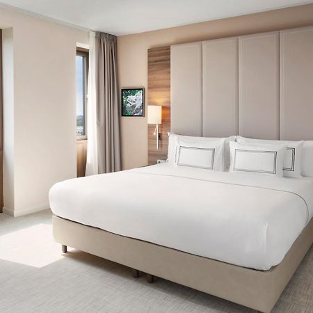 Melia Dusseldorf Hotel Bagian luar foto